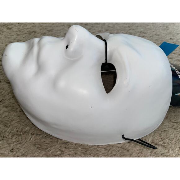 HALLOWEEN II MICHAEL MYERS VACUFORM MASK HALLOWEEN COSTUME NEW FLAWS - Picture 5 of 5